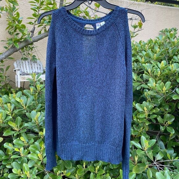 Alya Navy Blue Cold Shoulder Long Sleeve Knit Top/Sweater. Size Medium. EUC! - Picture 1 of 5